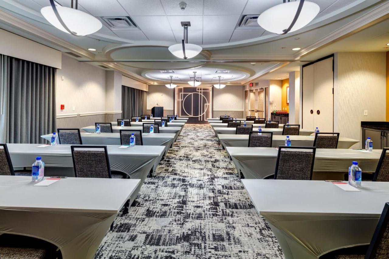 Hotel Indigo Jacksonville-deerwood Park By Ihg 3*