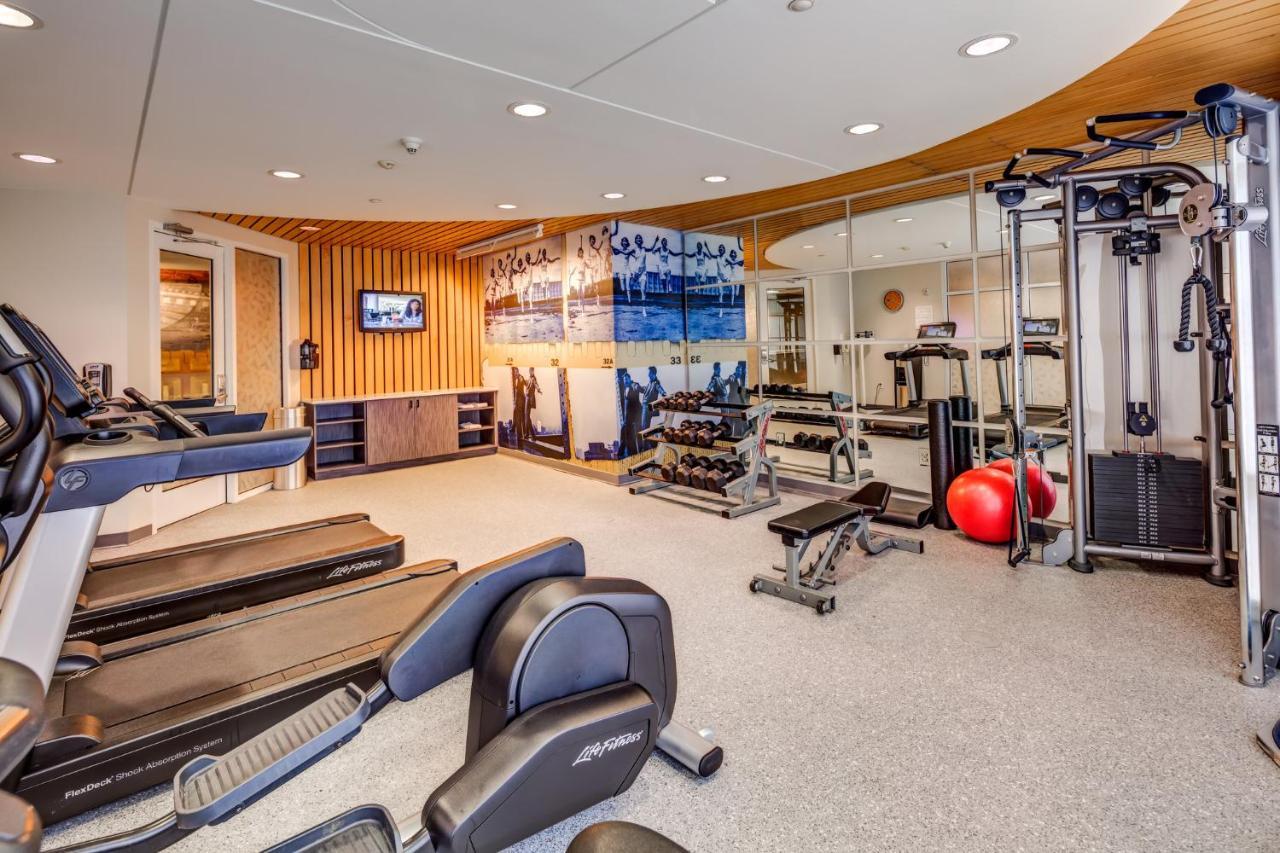 Indigo Jacksonville-deerwood Park By Ihg Hotel