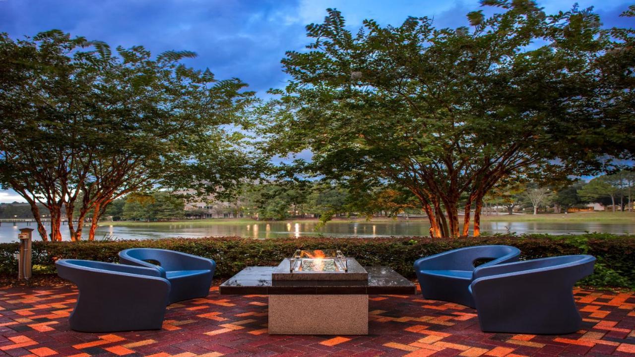 Indigo Jacksonville-deerwood Park By Ihg Hotel 3*