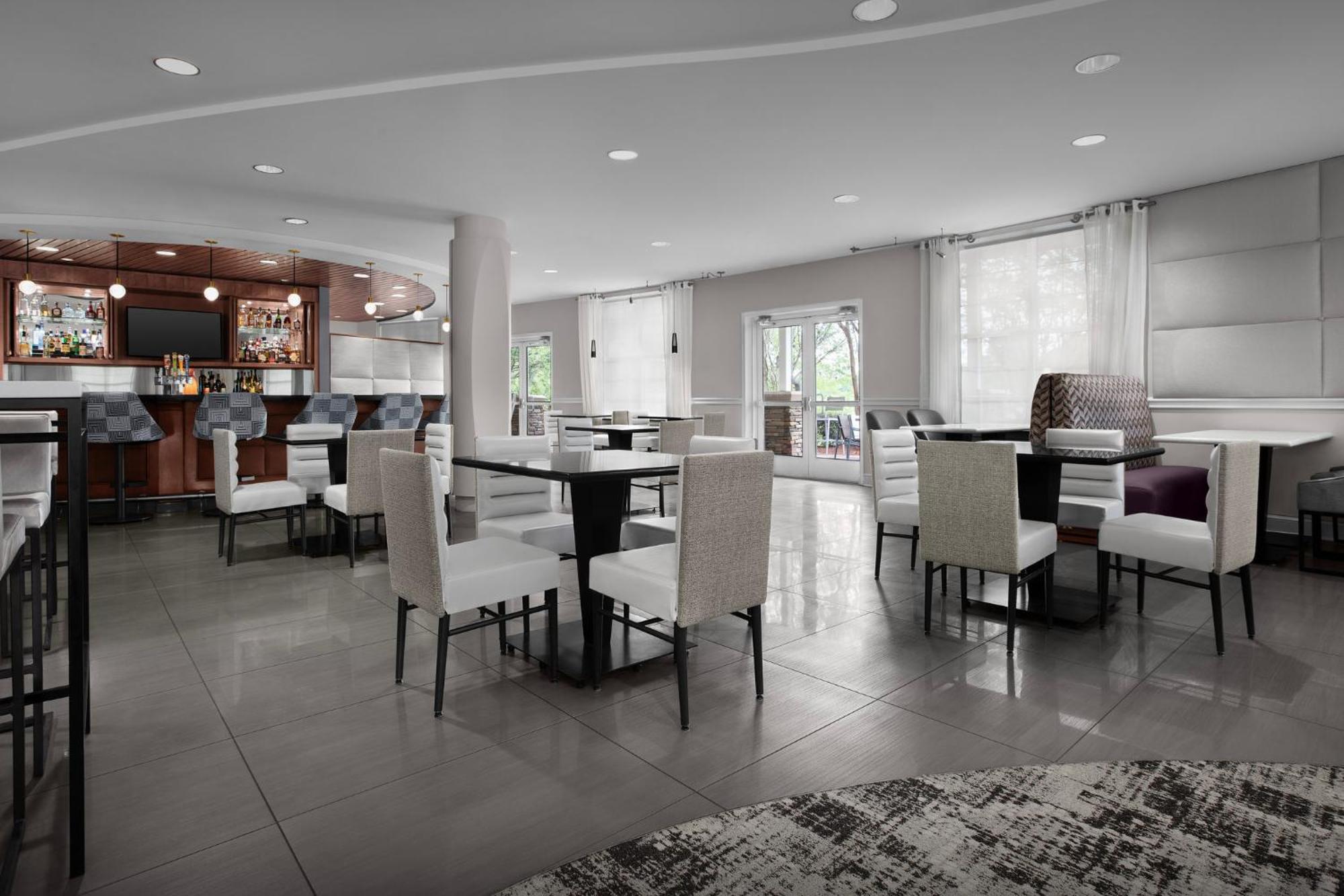 Indigo Jacksonville-deerwood Park By Ihg 3*