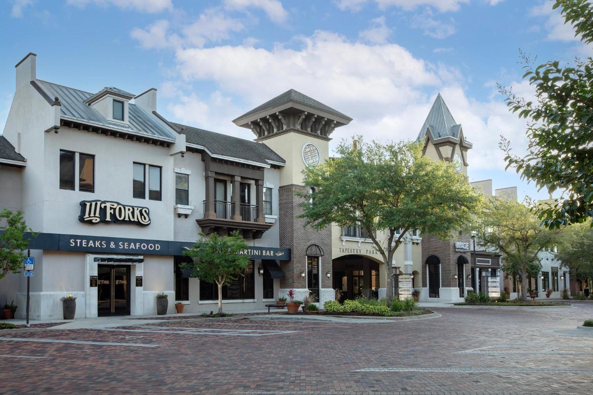 Indigo Jacksonville-deerwood Park By Ihg Hotel 3*