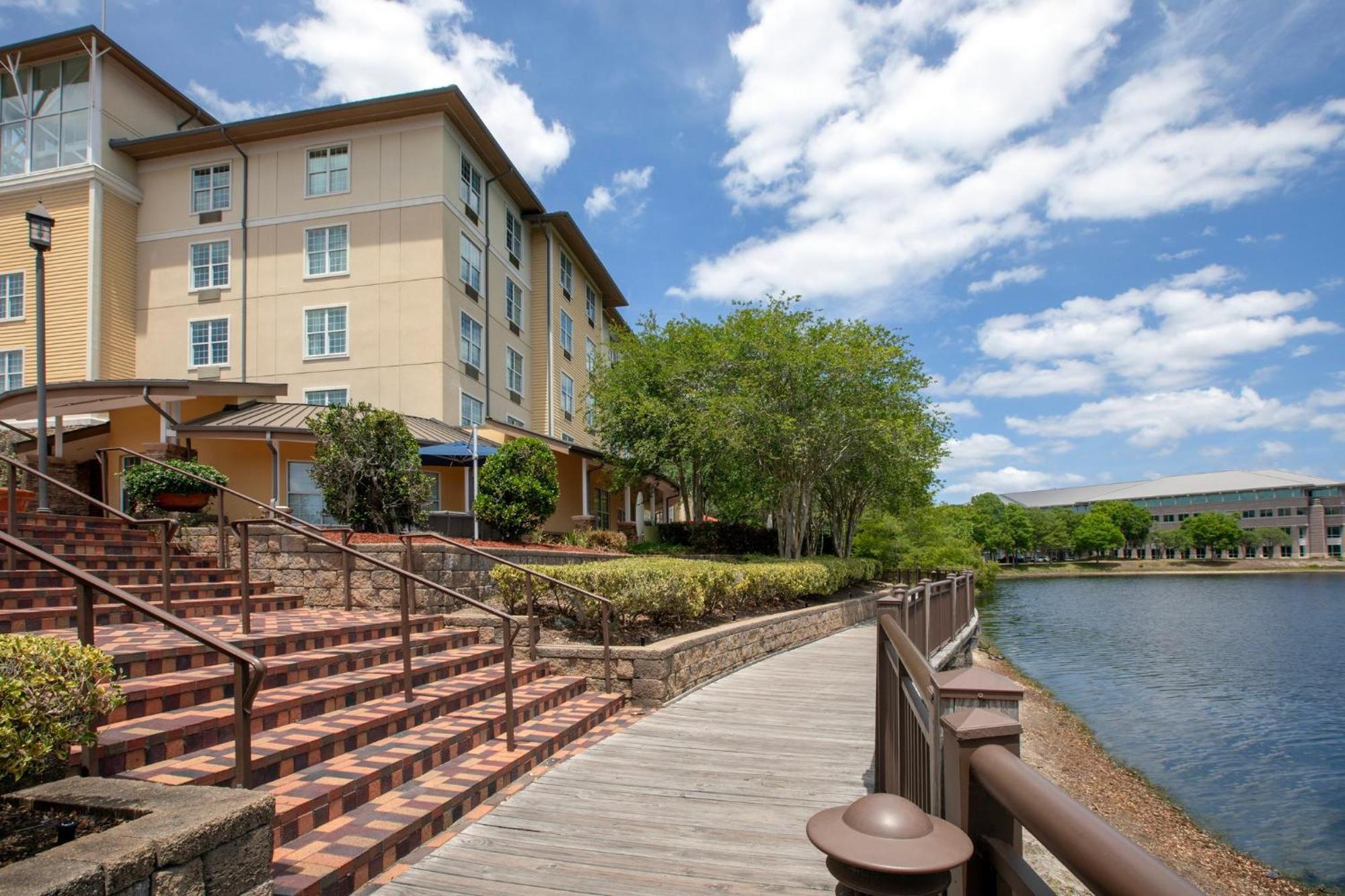 Hotel Indigo Jacksonville-deerwood Park By Ihg
