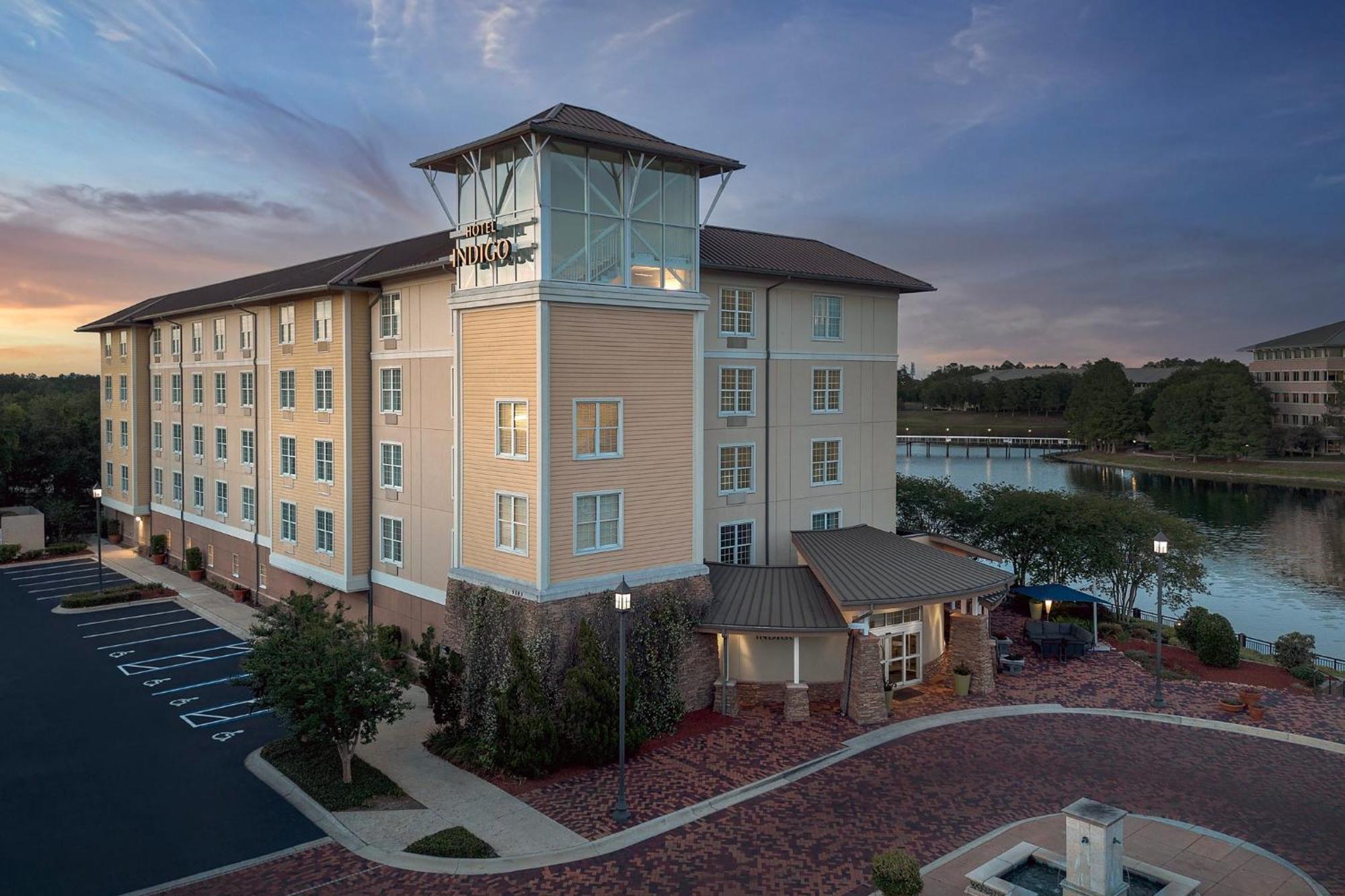 Indigo Jacksonville-deerwood Park By Ihg Hotel Jacksonville