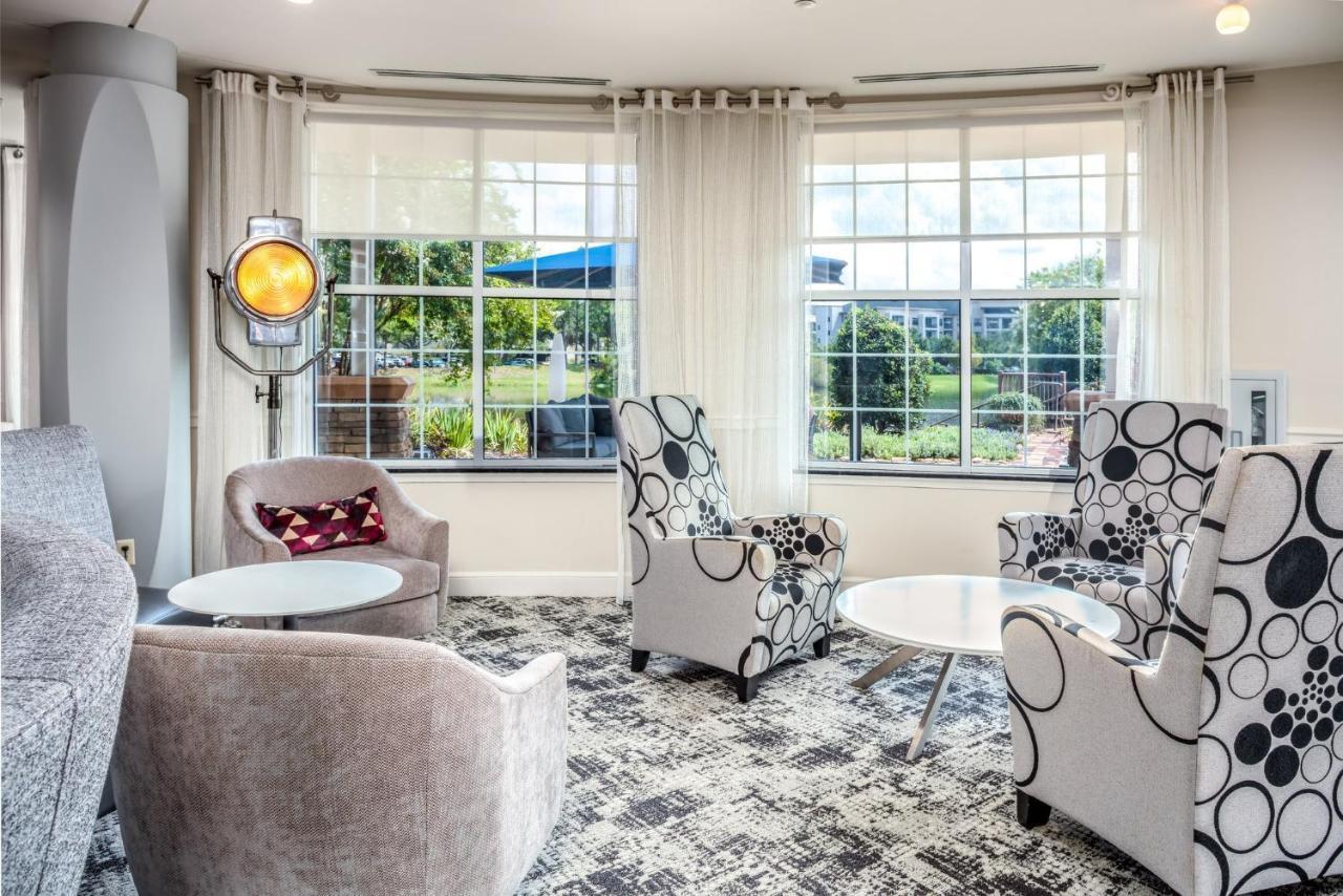 Indigo Jacksonville-deerwood Park By Ihg Hotel